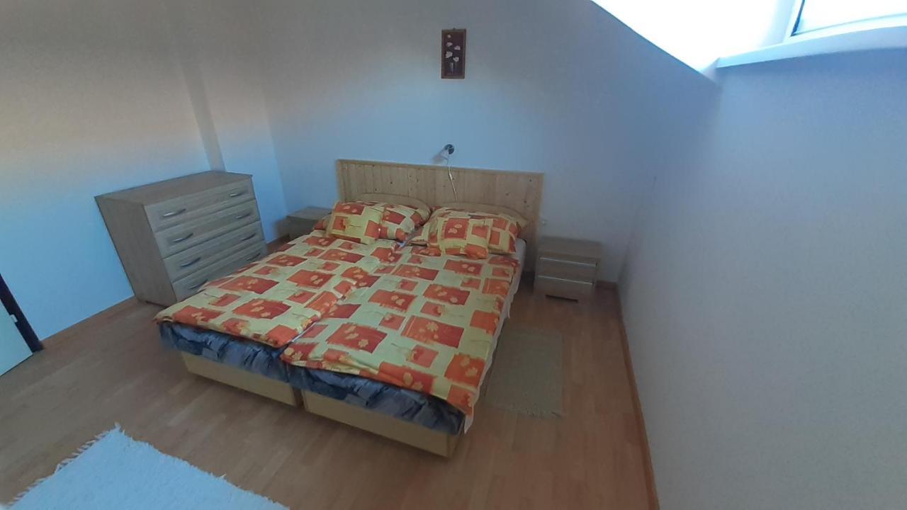 Patri Apartmanhaz Keszthely Εξωτερικό φωτογραφία