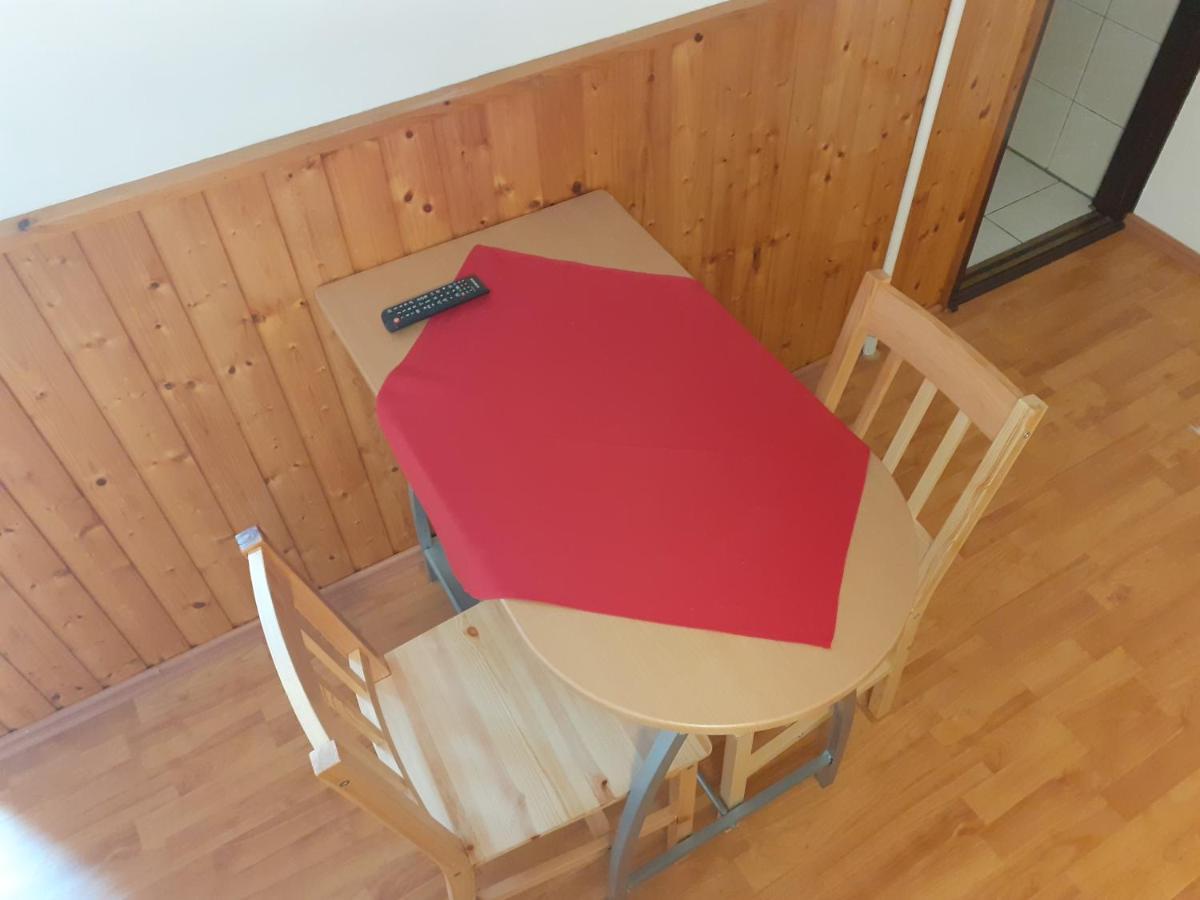 Patri Apartmanhaz Keszthely Εξωτερικό φωτογραφία